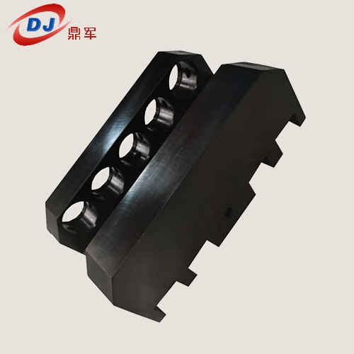 太仓CNC加工制动块 TR20